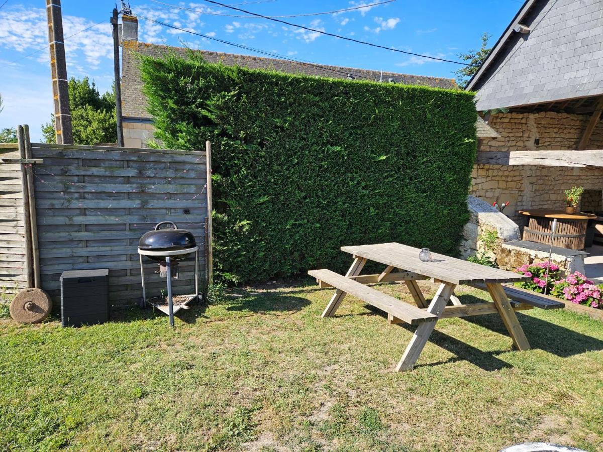 Le Repaire De Bacchus Apartment Saint-Nicolas-de-Bourgueil ภายนอก รูปภาพ